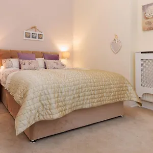 https://the-spires.yorkshirehotels.net